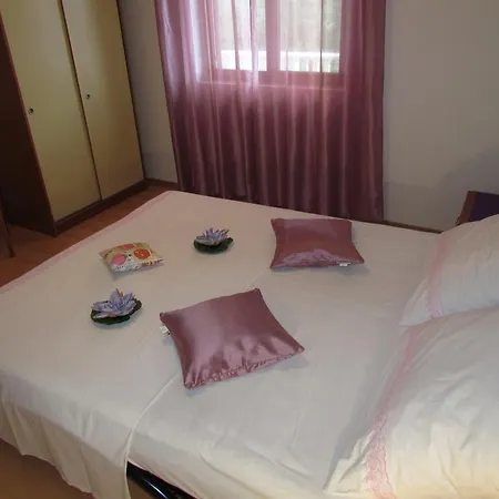Seaview Beach Vila Neve 아파트