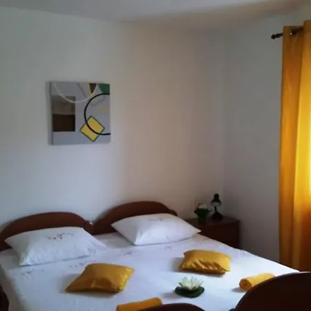 Seaview Beach Vila Neve 아파트