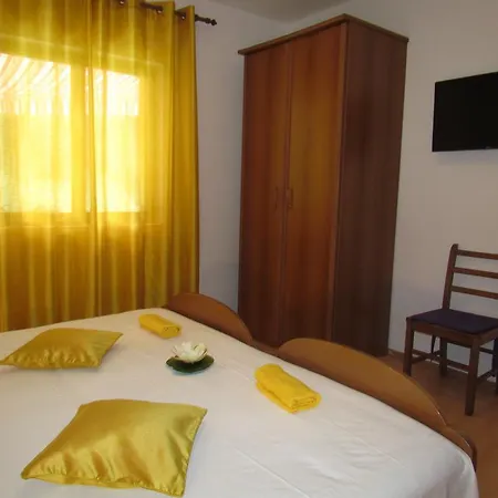 Seaview Beach Vila Neve 아파트 *