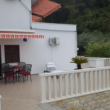 Seaview Beach Vila Neve * Sućuraj