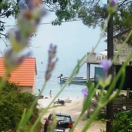 Seaview Beach Vila Neve * Sućuraj